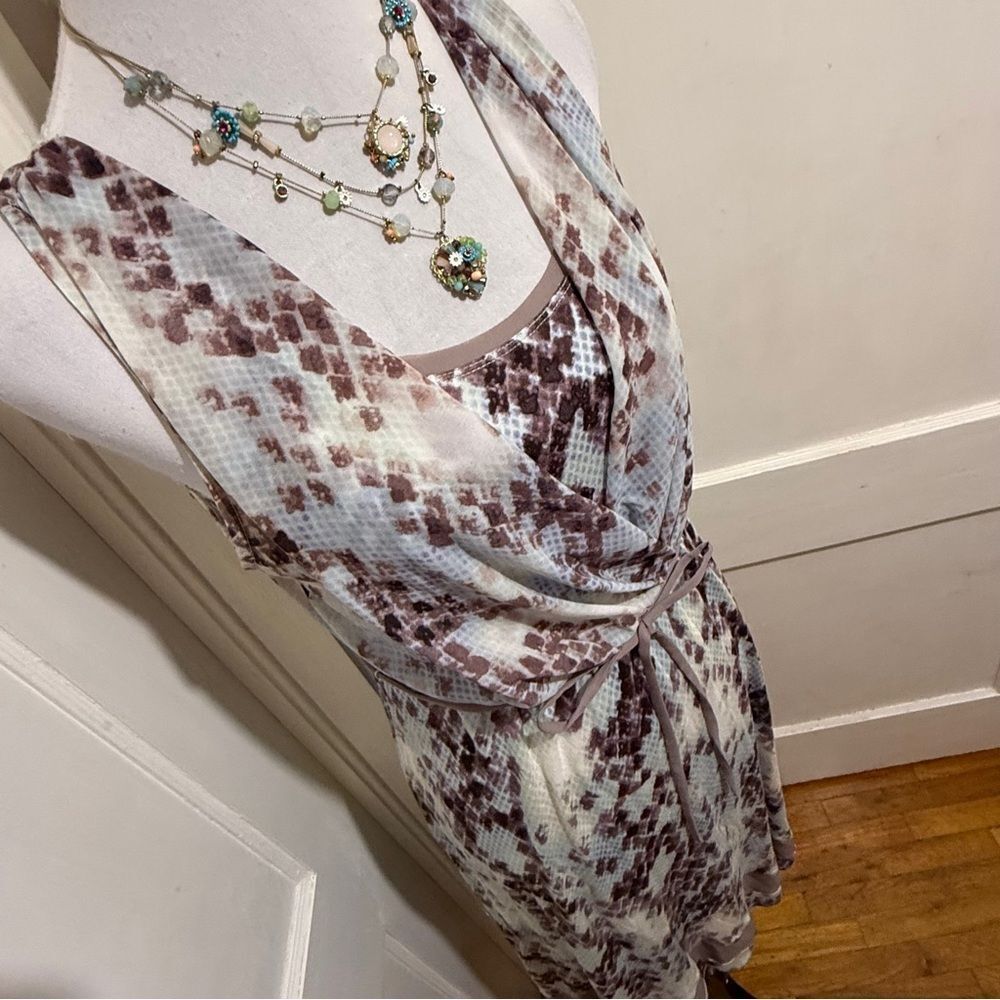 Simply Vera Vera Wang Brown and Cream Patterned Garment